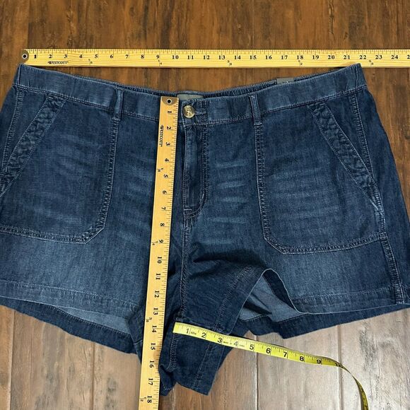 NWT TORRID 5" Relaxed Utility Lightweight Mid-Rise Shorts in Dark Wash - Picture 12 of 12